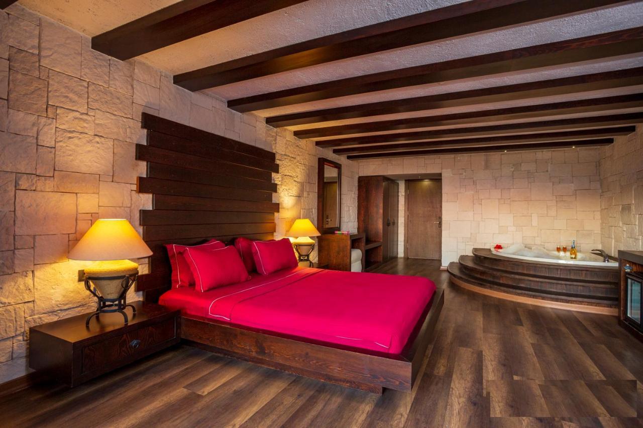 Manaspark Deluxe Hotel Öludeniz Exteriör bild