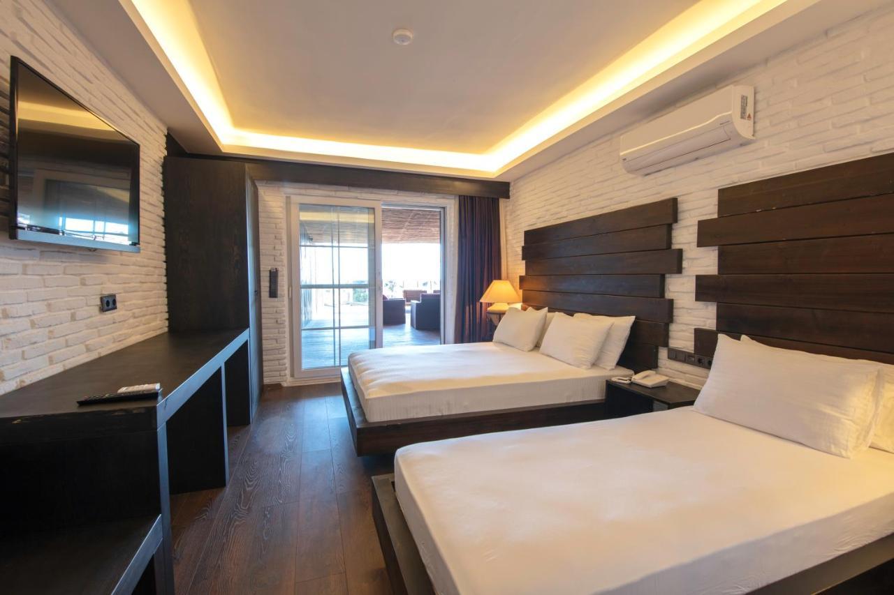 Manaspark Deluxe Hotel Öludeniz Exteriör bild