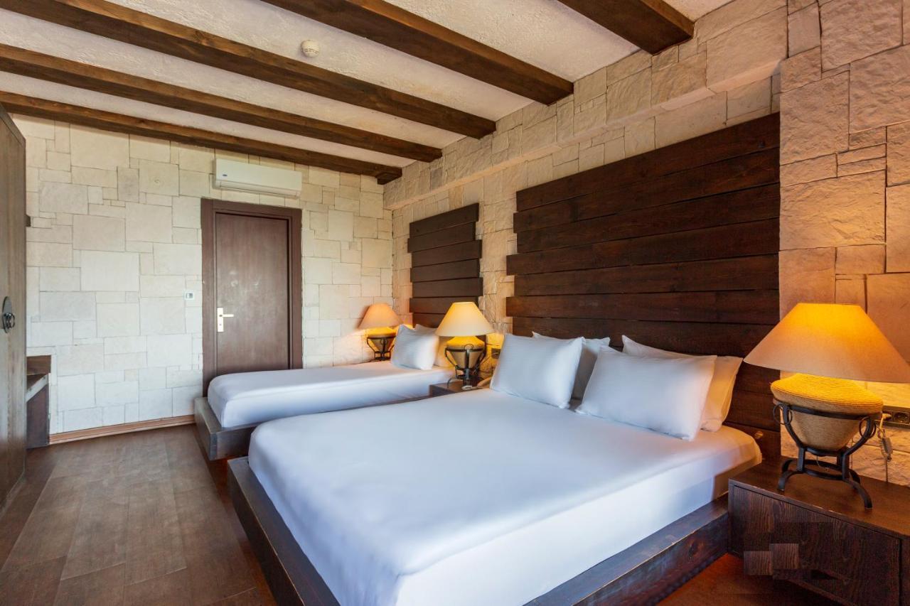 Manaspark Deluxe Hotel Öludeniz Exteriör bild